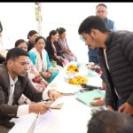 मृत्यु प्रमाण पत्र प्रकरण में लापरवाही; डीएम ने डीपीआरओ का रोका वेतन तो जारी हुए प्रमाण पत्र