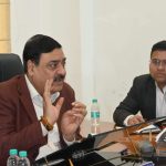 चारधाम यात्रा 2026 की तैयारियाँ तेजः गढ़वाल आयुक्त ने स्टेकहोल्डर्स संग की अहम बैठक