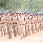 एसएसपी देहरादून ने पुलिस लाइन देहरादून में किया परेड का निरीक्षण।