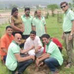 क्लीन एंड ग्रीन एनवायरमेंट समिति द्वारा प्रेमनगर के सैनिक कॉलोनी में आज वृहद वृक्षारोपण अभियान किया