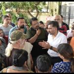 सीमाद्वार में जलभराव पर डीएम सख्त, नगर निगम को 24 घंटे में सफाई और डिवाटरिंग के निर्देश