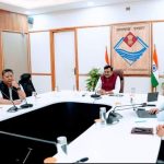 मुख्य सचिव ने जिलाधिकारियों के साथ वीडियो कॉन्फ्रेंसिंग के माध्यम से की समीक्षा बैठक