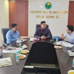मुख्यमंत्री श्रमिक स्वास्थ्य सुरक्षा योजना बनी दूसरे राज्यों के लिए प्रेरणा, उत्तर प्रदेश की टीम ने समझा उत्तराखण्ड का मॉडल*