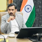 जिलाधिकारी ने 46 गांवों में संचालित योजनाओं की समीक्षा कर पात्र परिवारों को लाभान्वित करने के दिए निर्देश*